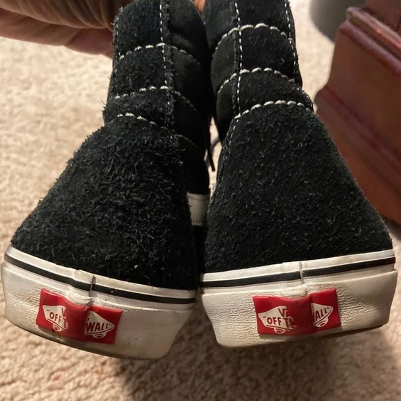 Vans - Picture 2 of 3